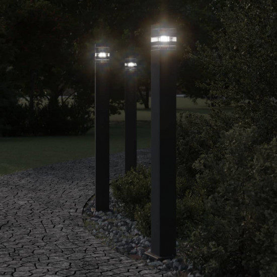 Vonkajšia stojaca lampa so senzorom čierna 110 cm hliník