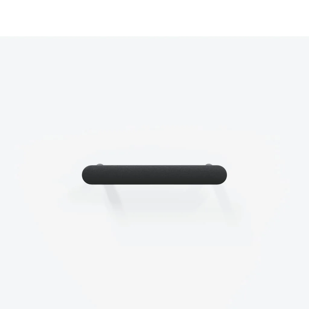 Vysoká skrinka biela 69,5x34x180 cm spracované drevo