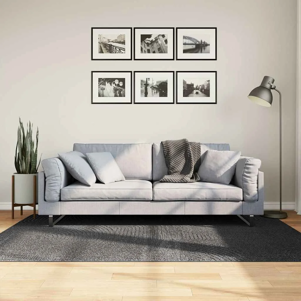 Koberec IZA krátky vlas škandinávsky vzhľad antracit 140x200 cm
