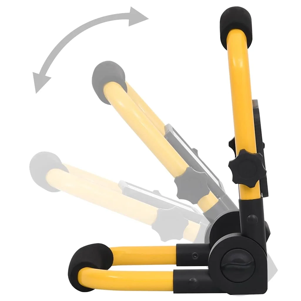 LED reflektor s rukoväťou 10 W