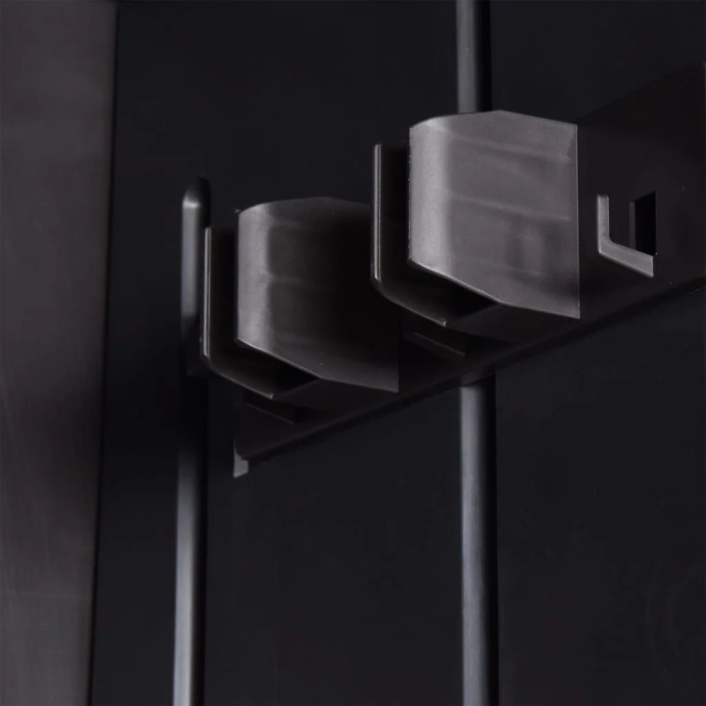 Záhradná úložná skrinka, čierna 65x45x172 cm, PP ratan